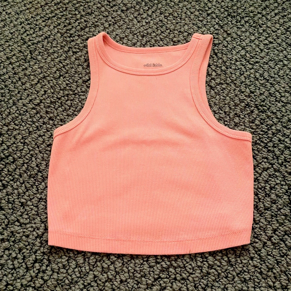 super cute pink cropped tank!!!